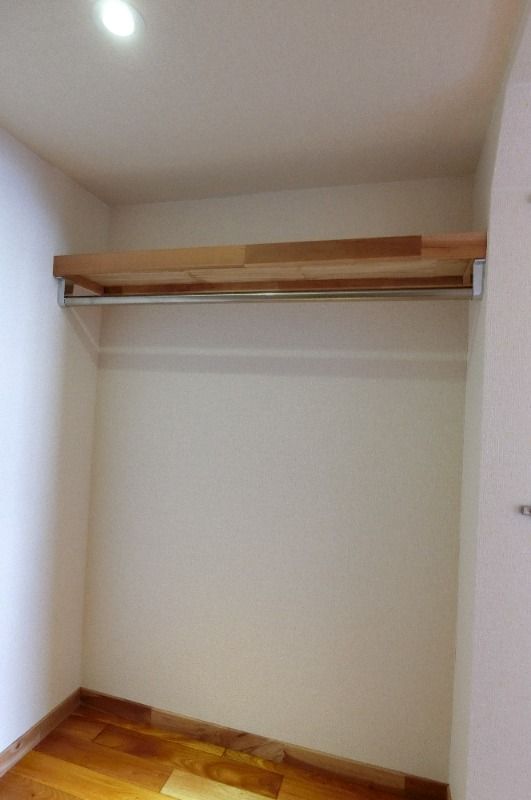 �y���[�z�@�E�H�[�N�C���N���[�[�b�g