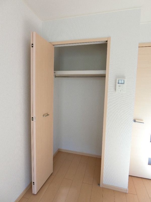 �y���[�z�@