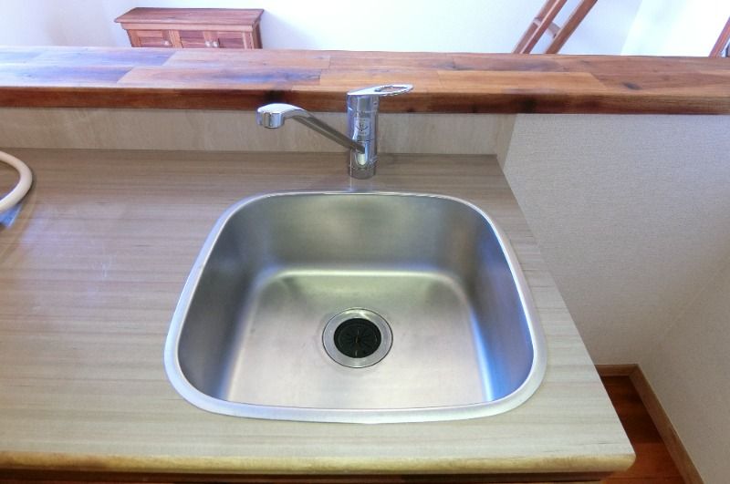 �y�L�b�`���z�@