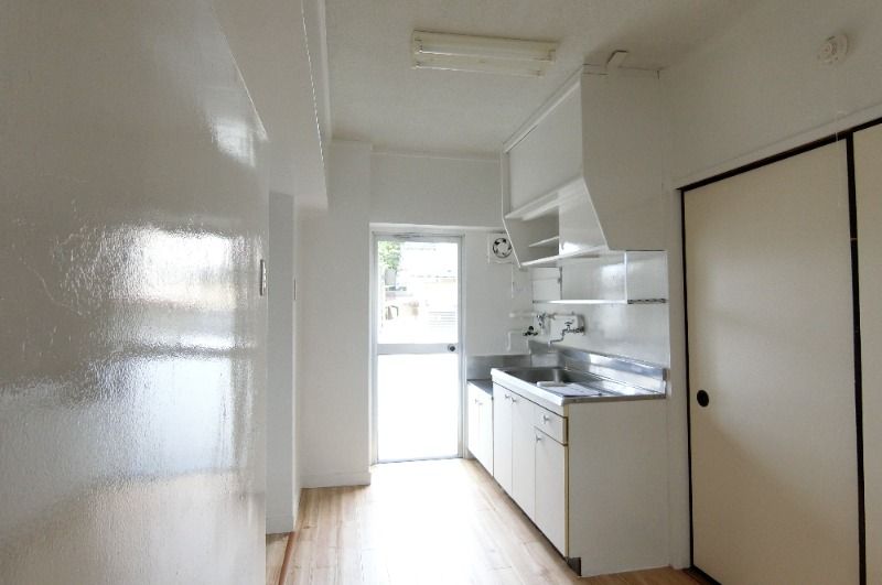 �y���̑������E�X�y�[�X�z�@