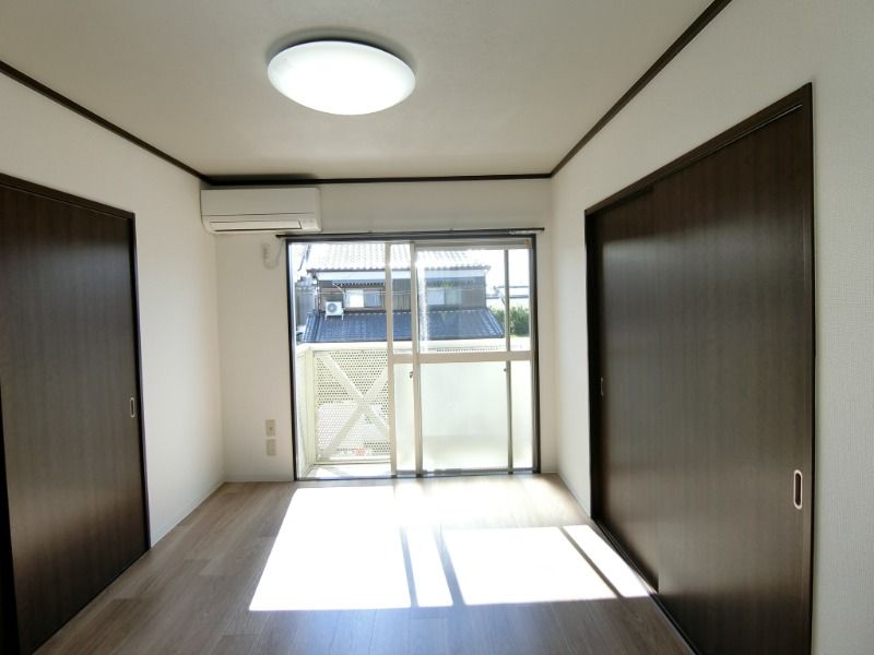 �y���̑������E�X�y�[�X�z�@