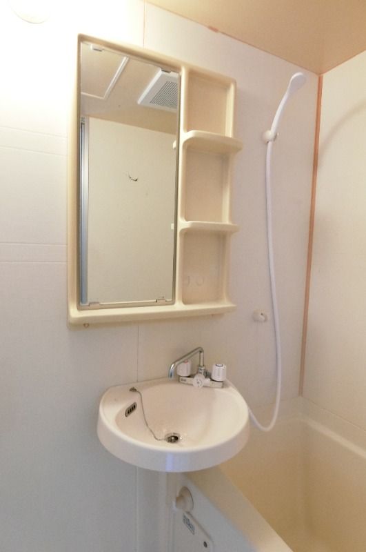 �y���ʏ��z�@