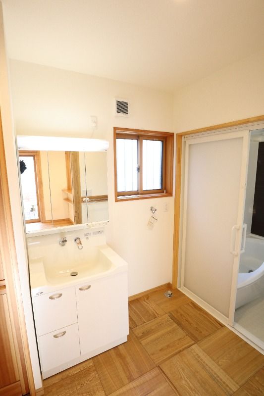 �y���ʏ��z�@