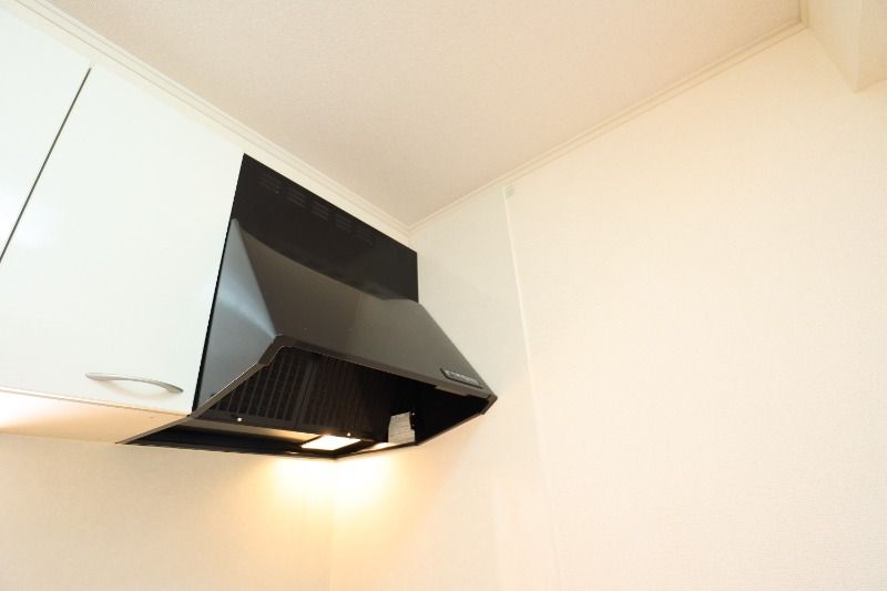 �y���̑��ݔ��z�@�L�b�`�����C��