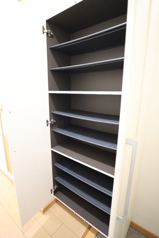 �y���[�z�@�V���[�Y�{�b�N�X