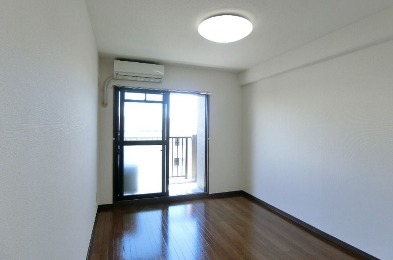 �y���̑������E�X�y�[�X�z�@