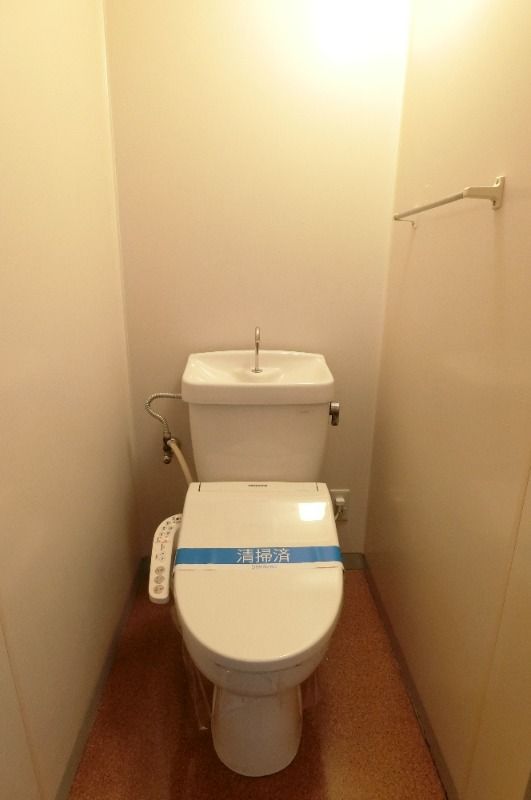 �y�g�C���z�@