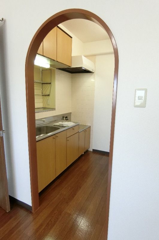 �y�L�b�`���z�@