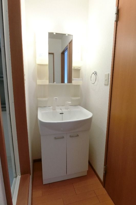 �y���ʏ��z�@