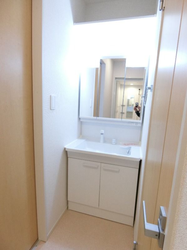 �y���ʏ��z�@���^�C�v