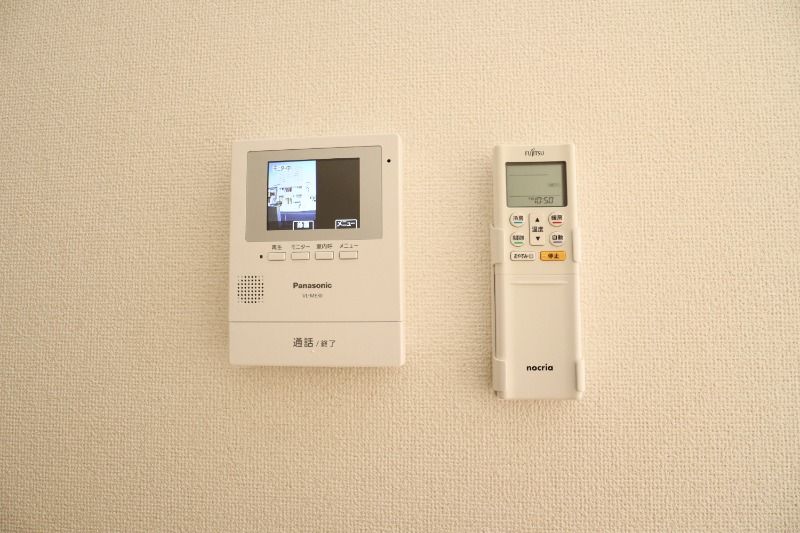 �y���̑��z�@���^�C�v�@�e�K�ɐݒu