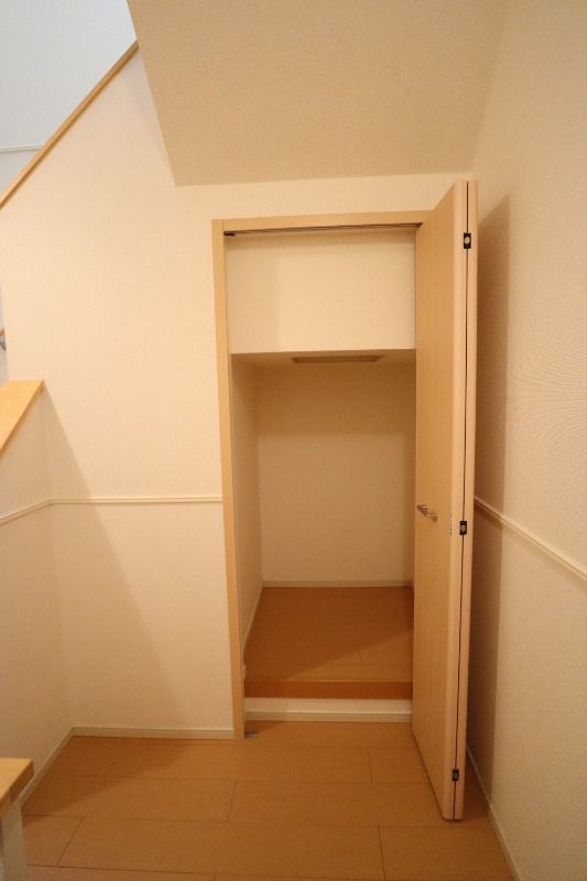 �y���[�z�@���^�C�v�@�K�i�����[