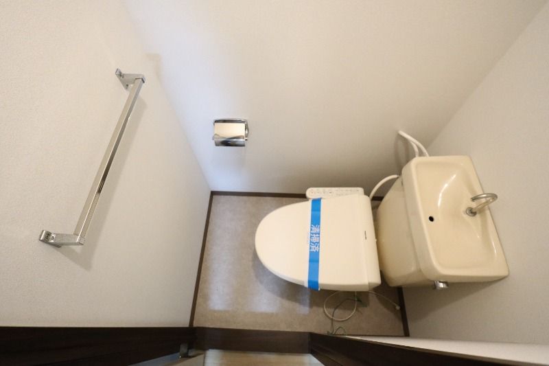 �y�g�C���z�@