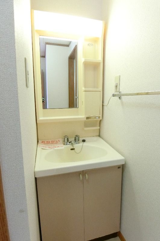 �y���ʏ��z�@