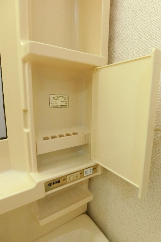 �y���ʏ��z�@