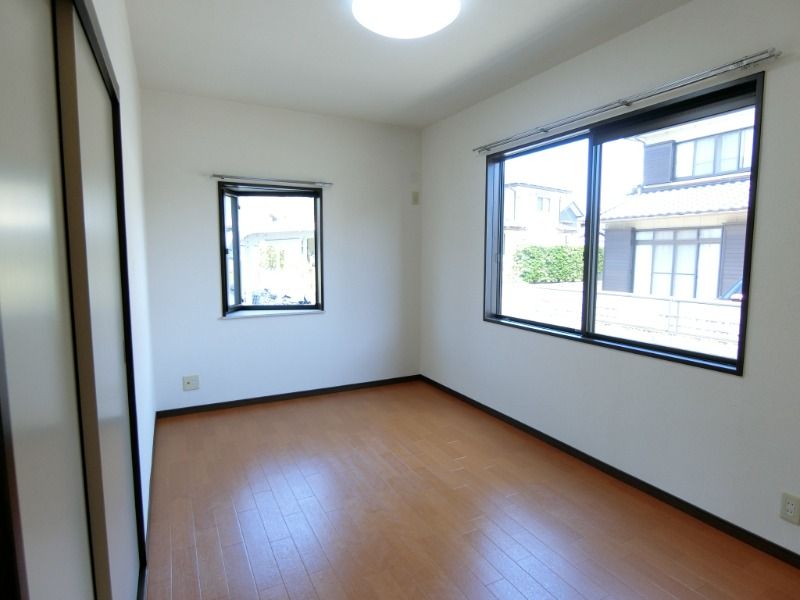 �y���̑������E�X�y�[�X�z�@