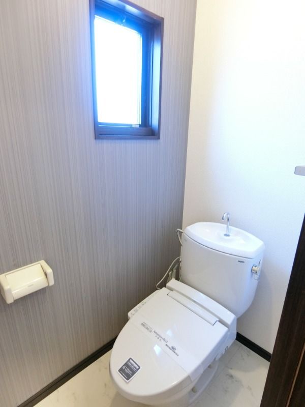 �y�g�C���z�@