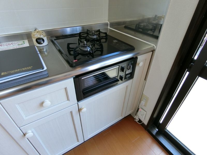 �y�L�b�`���z�@