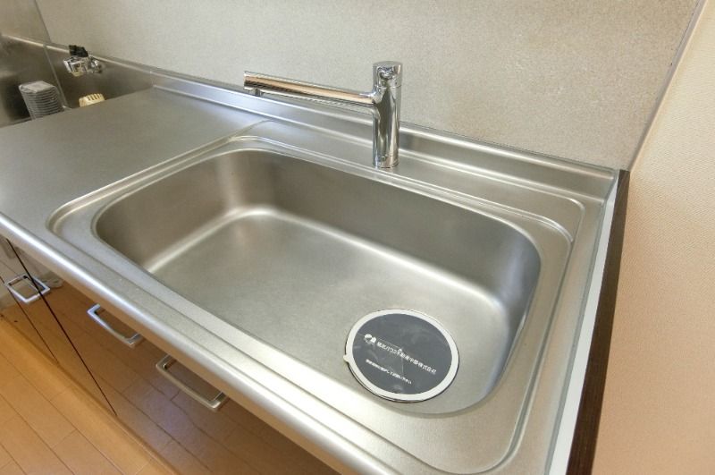 �y�L�b�`���z�@