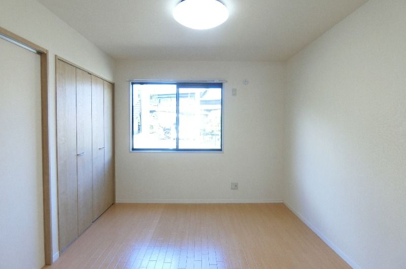 �y���̑������E�X�y�[�X�z�@