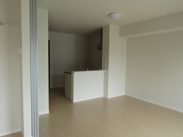 �y���ԁE���r���O�z�@���^�C�v�@