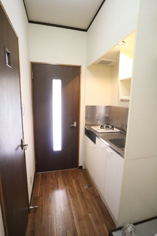 �y�L�b�`���z�@�L�b�`���O�X�y�[�X