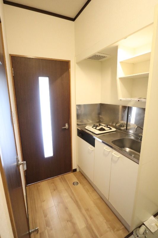 �y�L�b�`���z�@