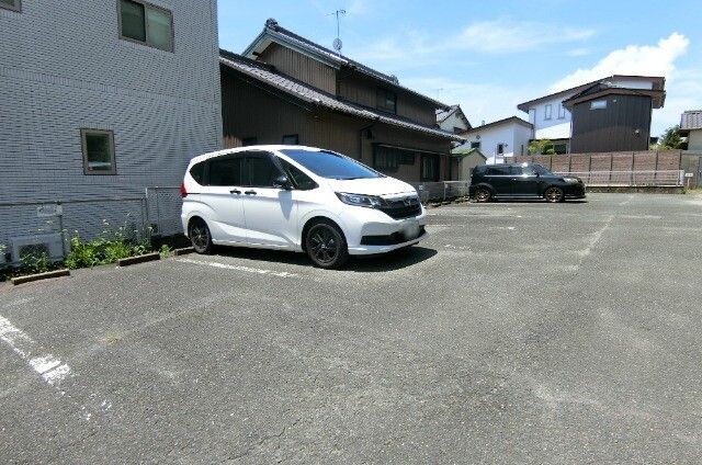 yԏz@