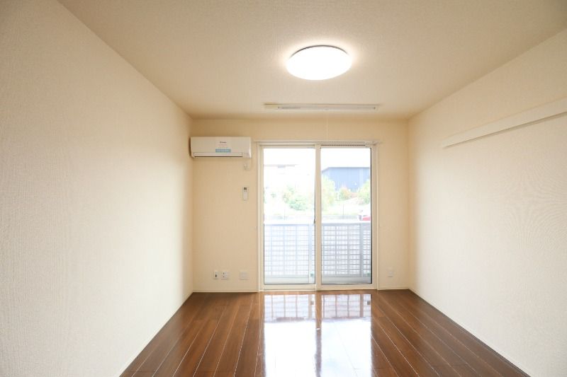 �y���ԁE���r���O�z�@���^�C�v