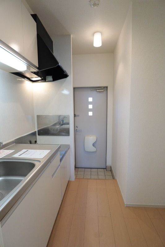 �y���̑������E�X�y�[�X�z�@