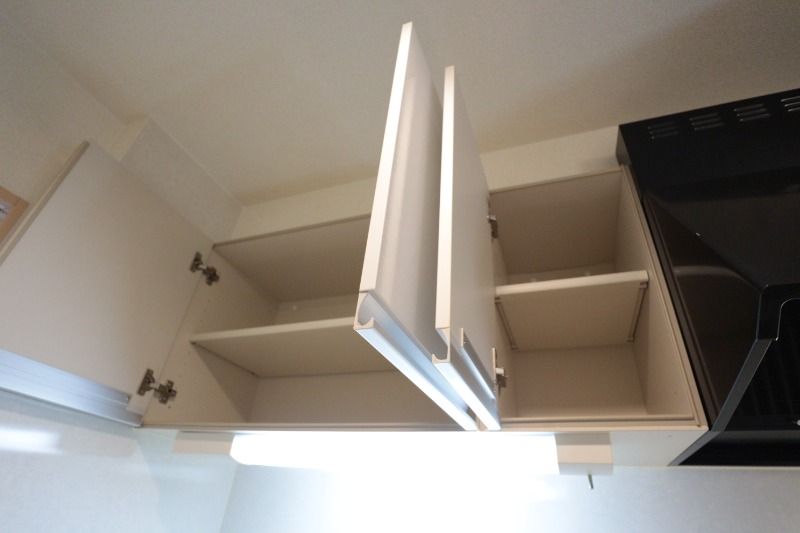 �y�L�b�`���z�@