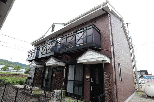 ���~�G�[���Z�u���`�̌����O��