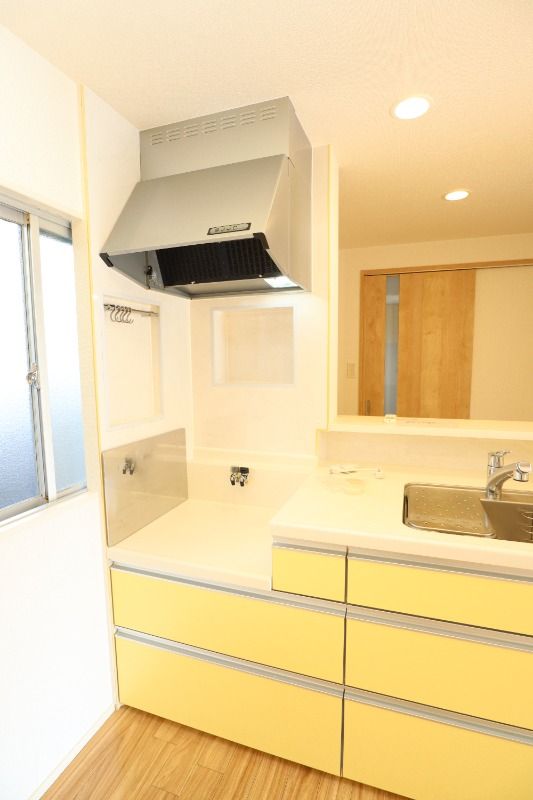 �y�L�b�`���z�@