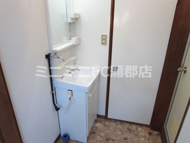 �y���ʏ��z�@���^�C�v