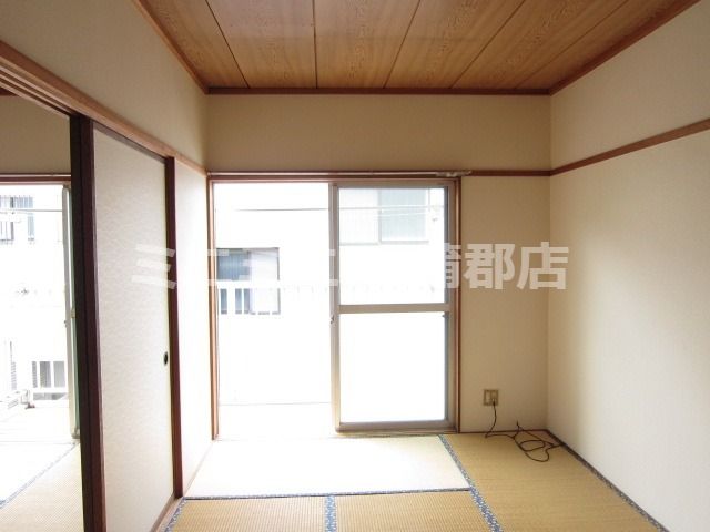 �y���̑������E�X�y�[�X�z�@���^�C�v