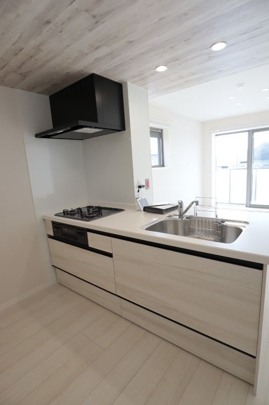 �y�L�b�`���z�@