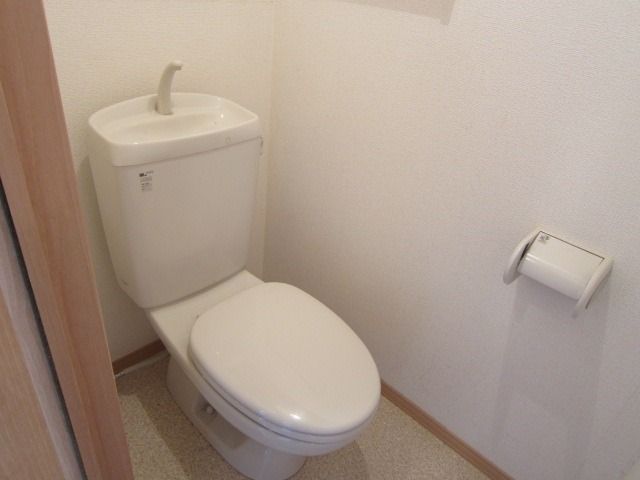 �y�g�C���z�@