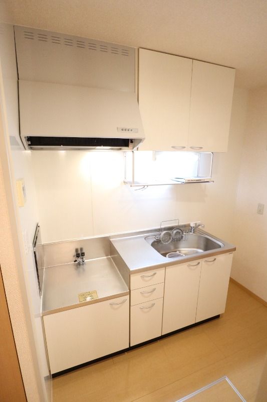 �y�L�b�`���z�@