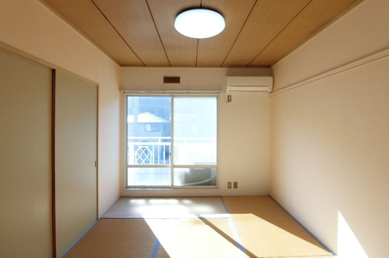 �y���̑������E�X�y�[�X�z�@