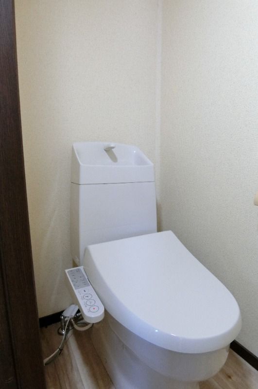 �y�g�C���z�@