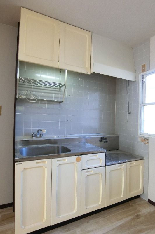 �y�L�b�`���z�@