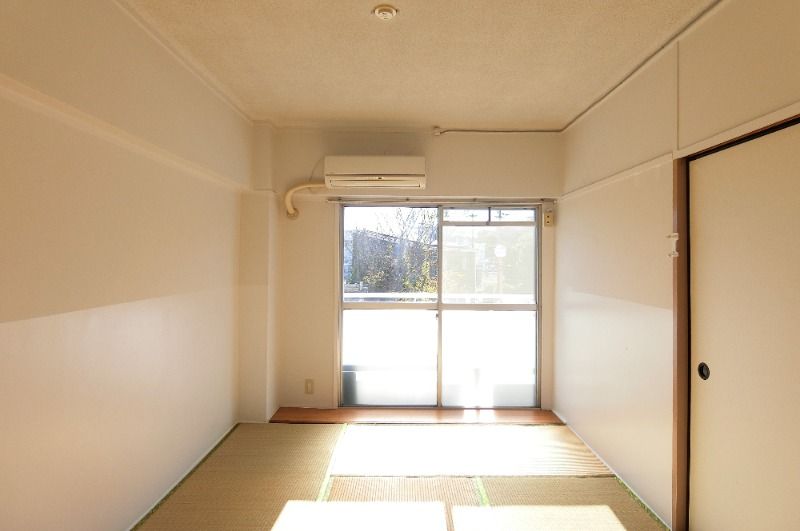 �y���ԁE���r���O�z�@���^�C�v