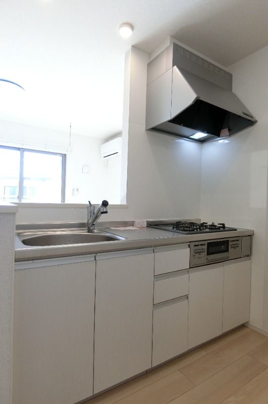 �y�L�b�`���z�@