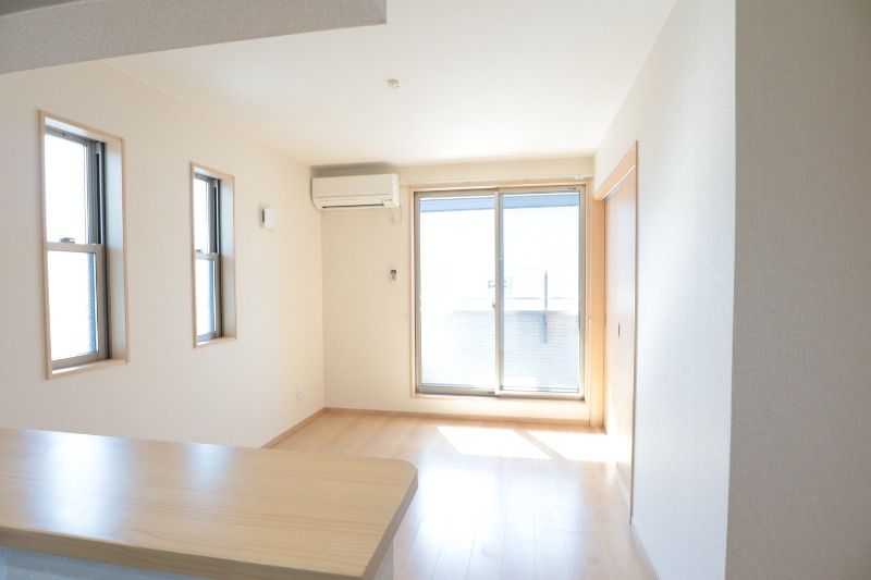 �y���ԁE���r���O�z�@���^�C�v