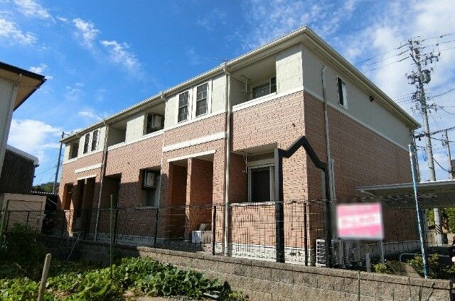 �Ђ܂��̌����O��