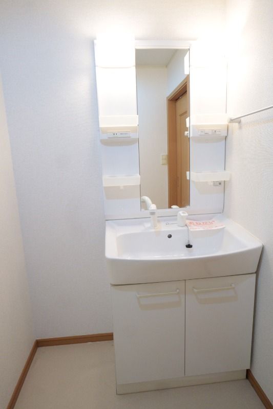 �y���ʏ��z�@