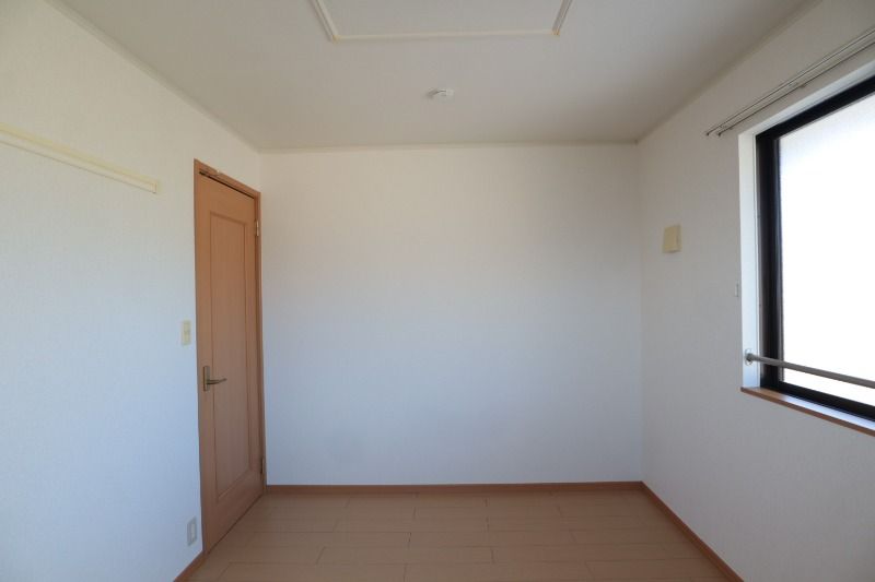 �y���̑������E�X�y�[�X�z�@