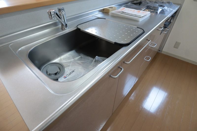 �y�L�b�`���z�@