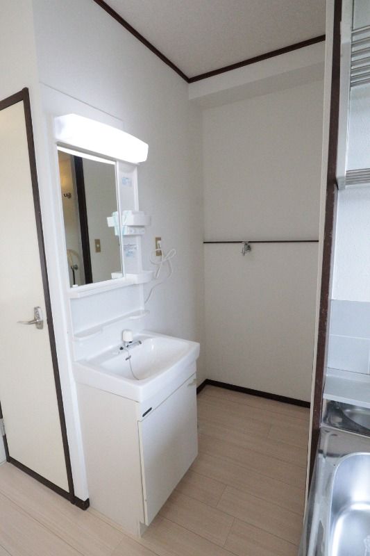 �y���ʏ��z�@