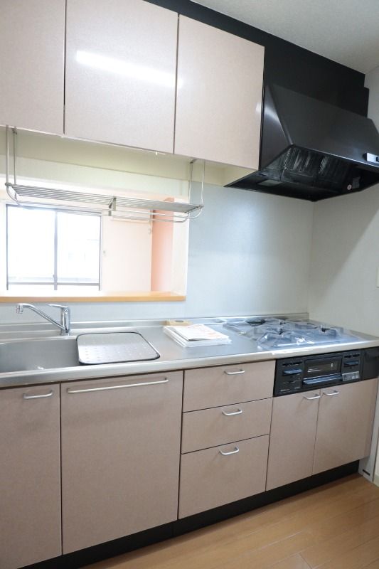 �y�L�b�`���z�@